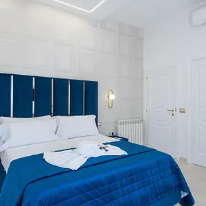 https://red-queen-herculaneum.hotels-amalfi.com